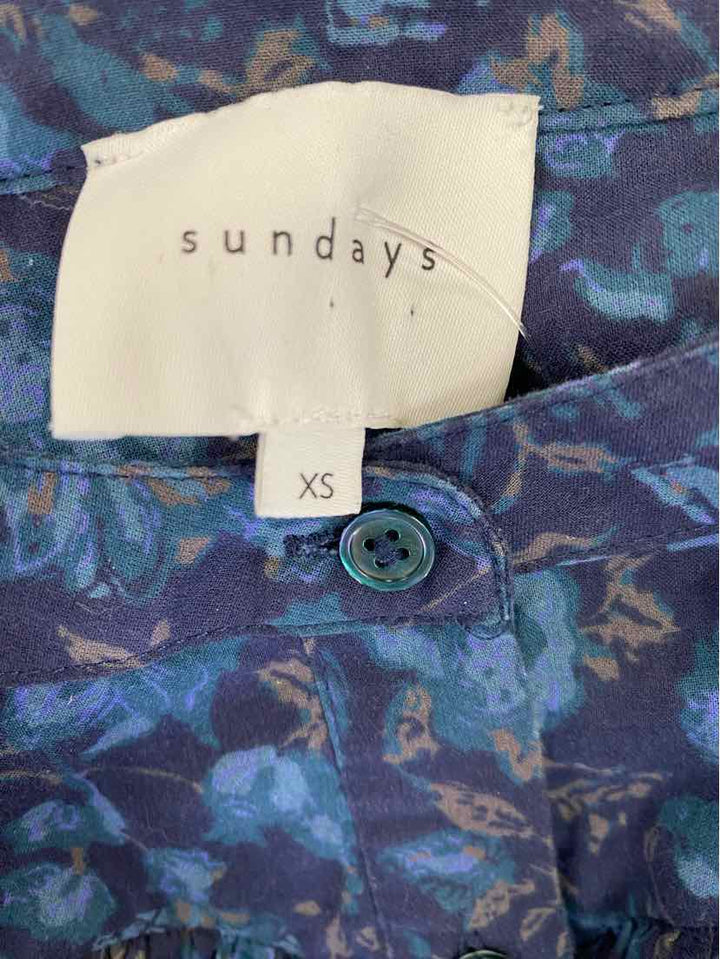 Size XS Navy Print Shirt
