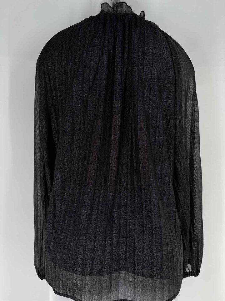 Size L Sanctuary Gray Shirt