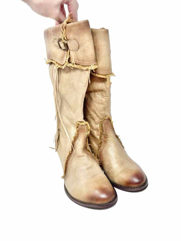 Shoe Size 38 CHOCOLATE BLU Tan Leather Boots
