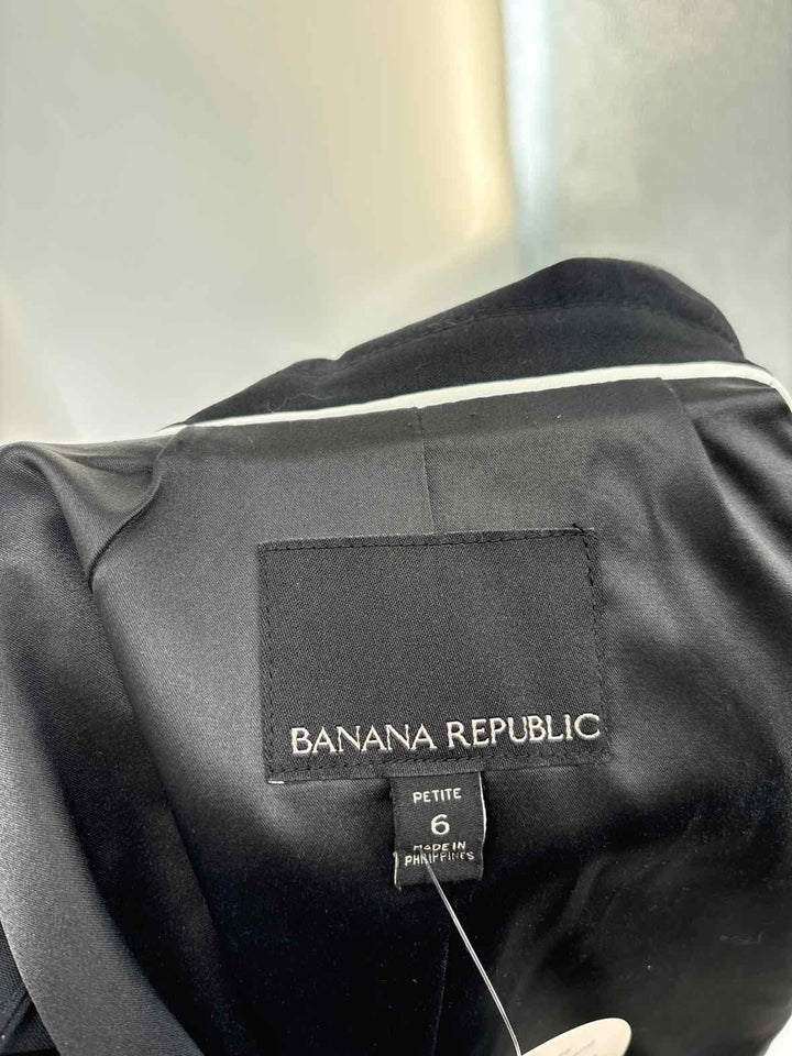 Size 6 Banana Republic Black Dress