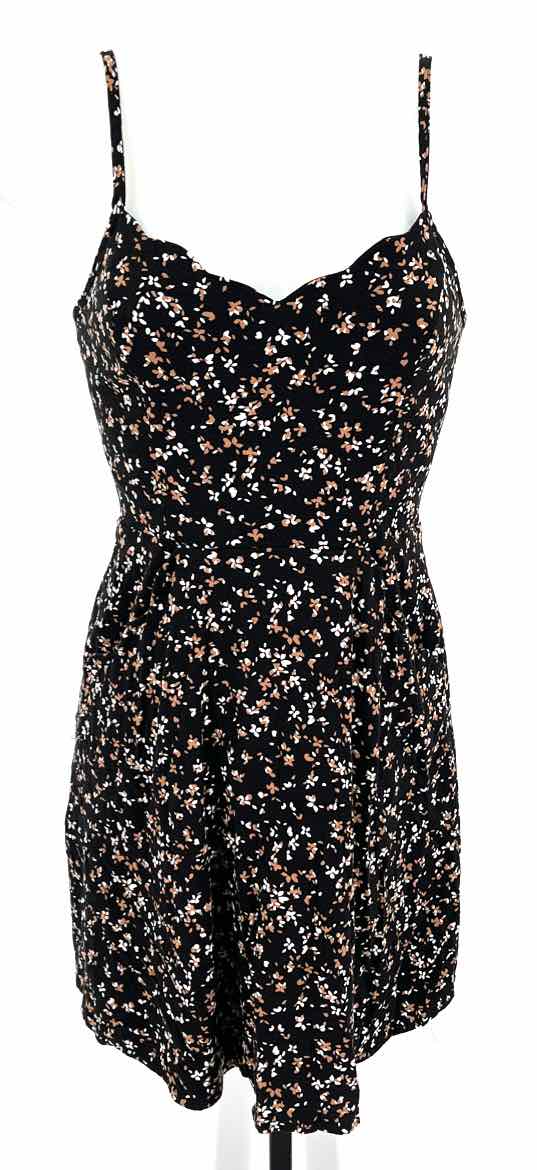 Size S 41 HAWTHORN Black Print Dress