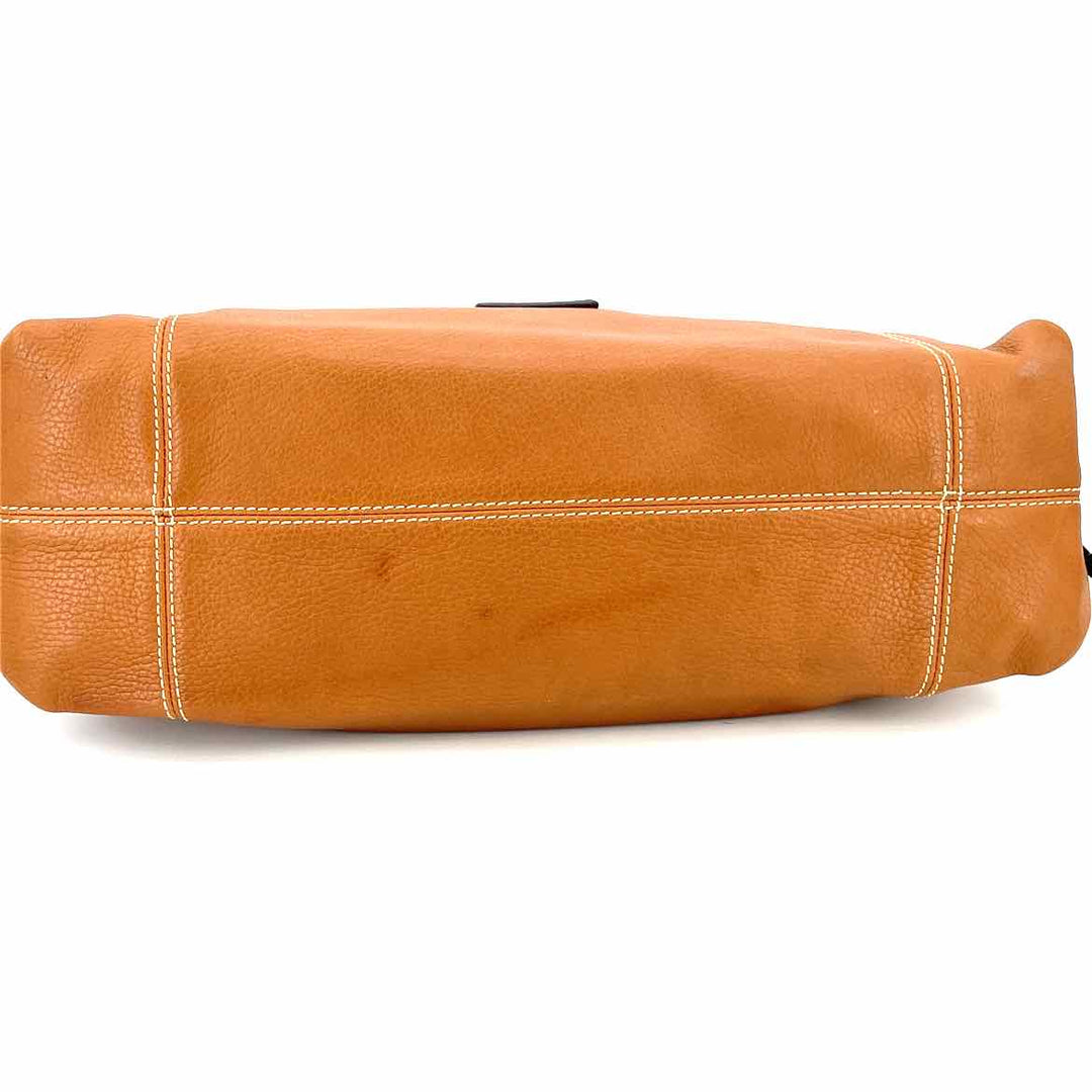 Dooney & Bourke Purse