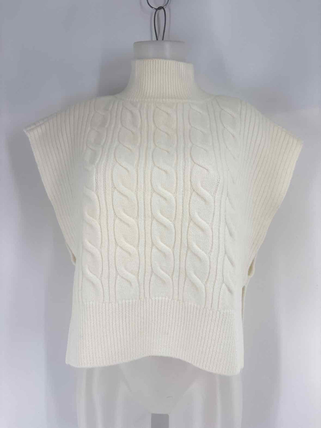Size XS Ann Taylor Ivory Knit Sweater