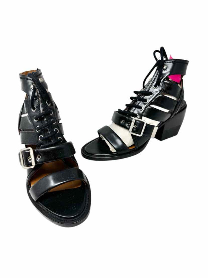 Shoe Size 40 Chloe Black Leather Sandals