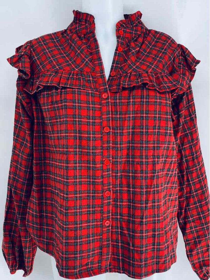 Size M FATE Red Shirt