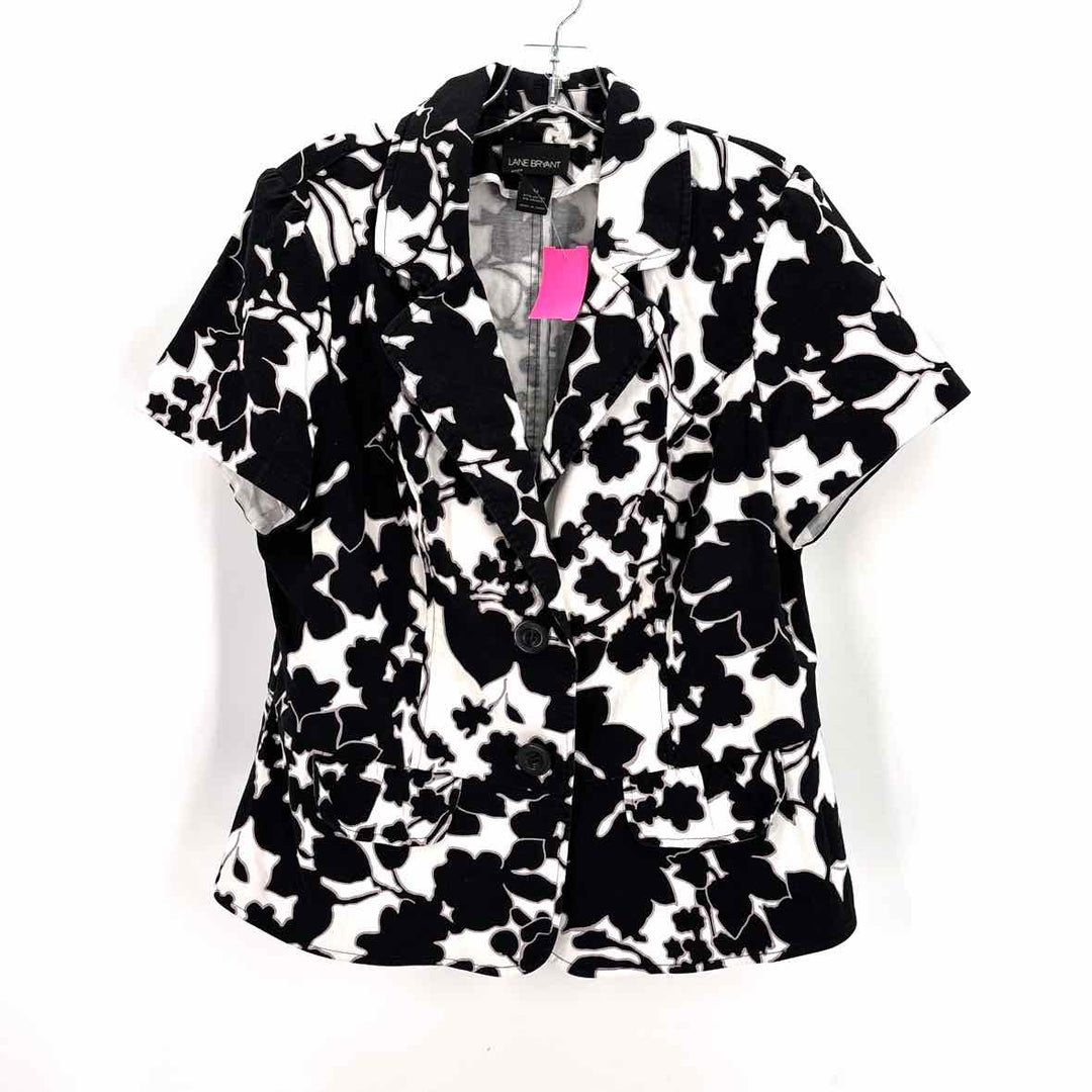 Size 14 LANE BRYANT Black Print Shirt