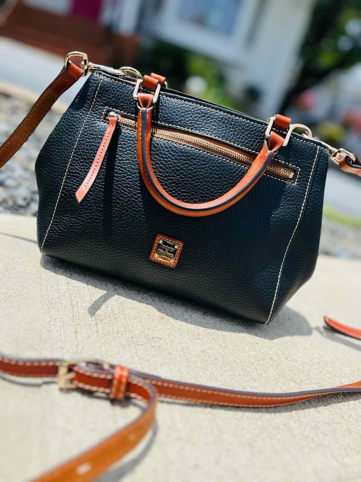 Dooney & Bourke Purse