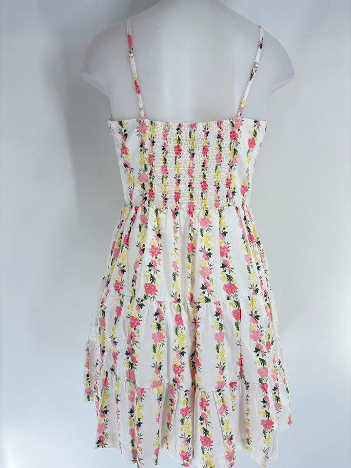 Size 10 Vineyard Vines White Dress