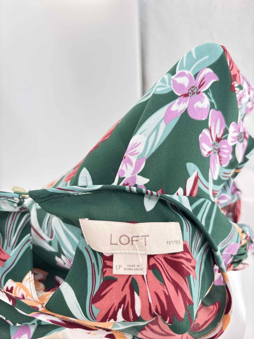Size L LOFT Green Print Shirt