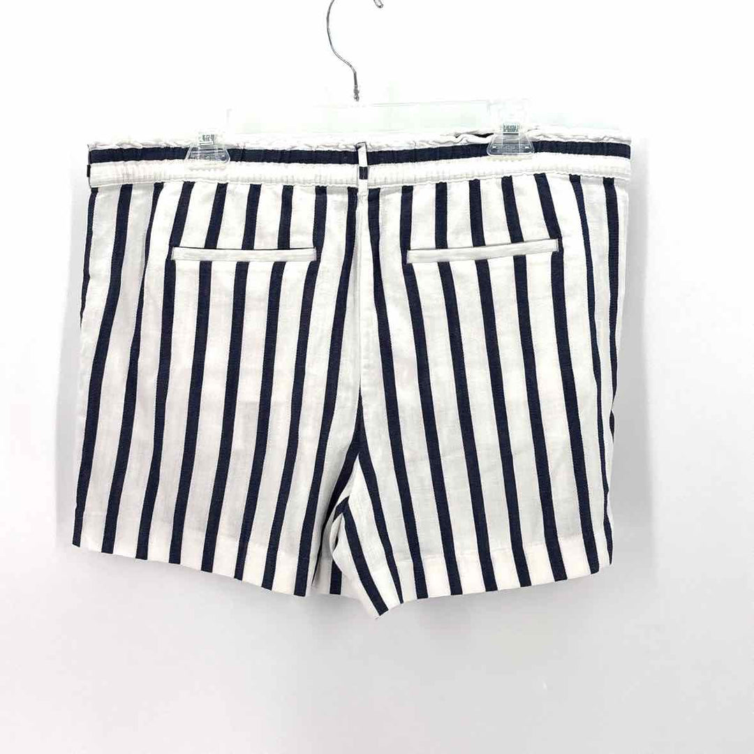 Size 14 LOFT White Shorts