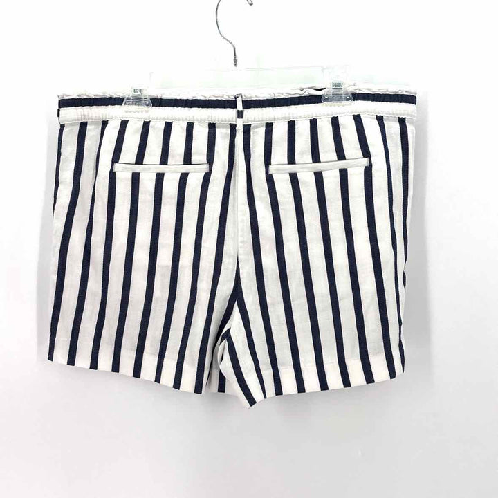 Size 14 LOFT White Shorts