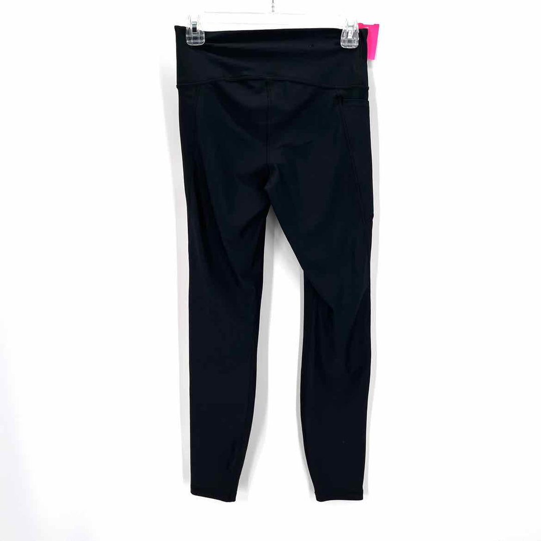 Size M Under Armour Black Pants