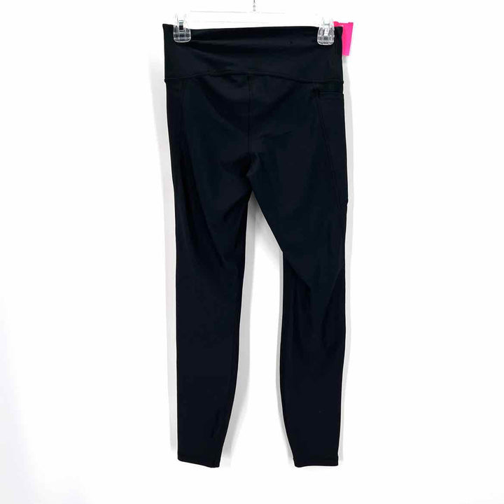 Size M Under Armour Black Pants