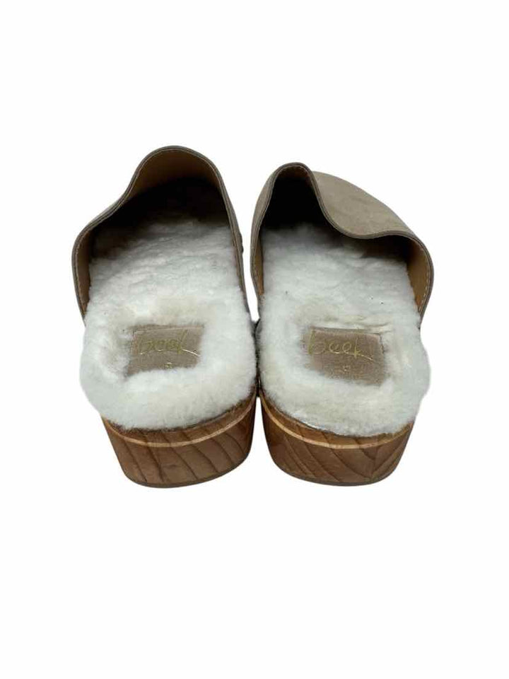 Shoe Size 8 Tan Suede Flats