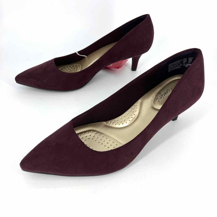 Shoe Size 8.5 D & CO Burgundy Pumps