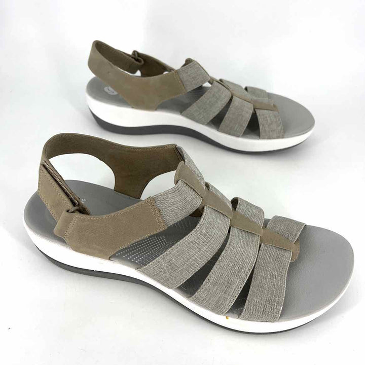 Shoe Size 10 CLARKS Taupe Sandals