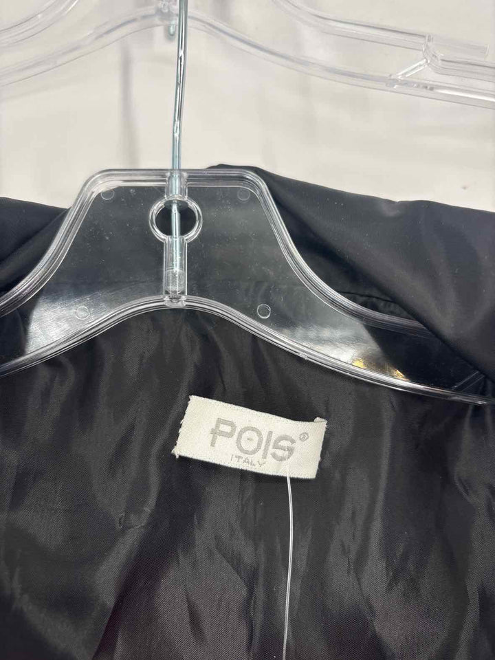 Size M Black Jacket