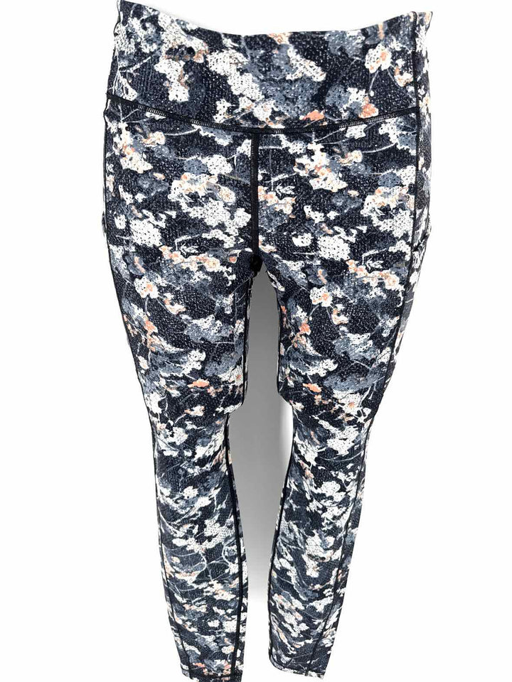 Size 8 Lululemon Navy Print Pants