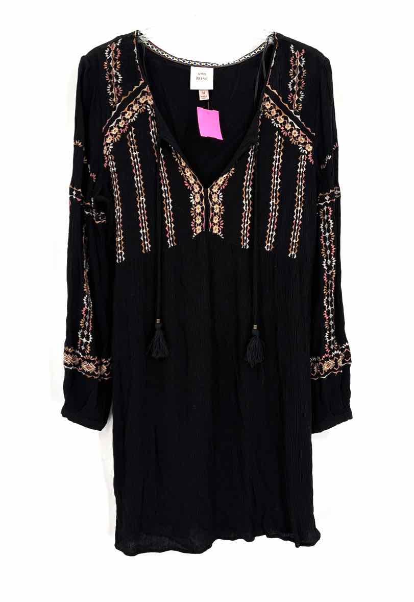 Size M KNOX ROSE Black Dress