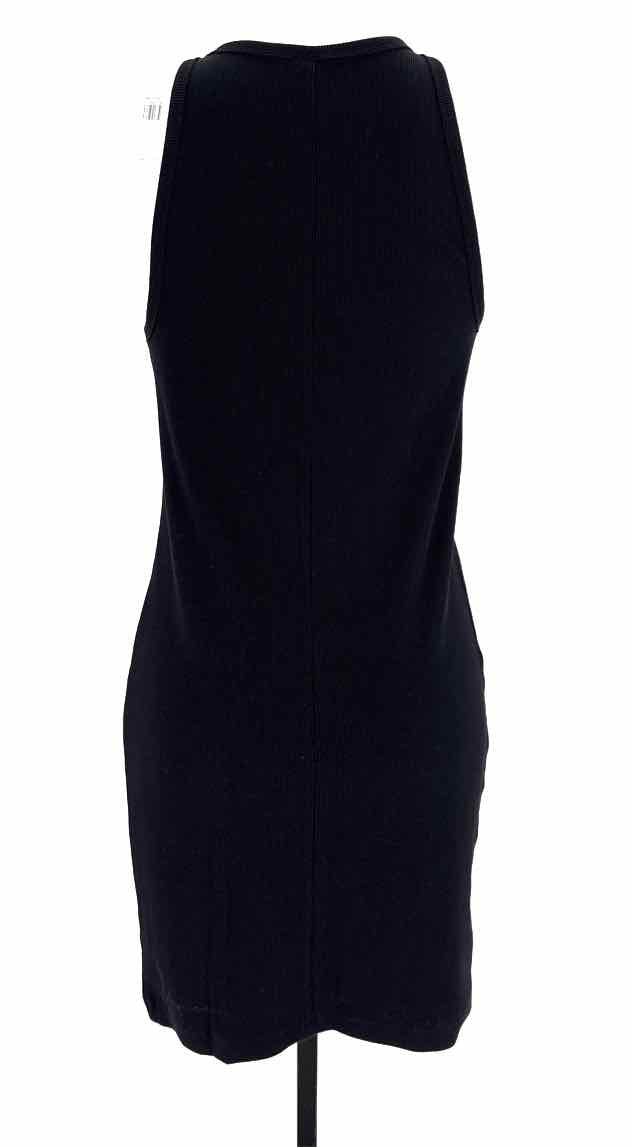 Size L Old Navy Black Dress