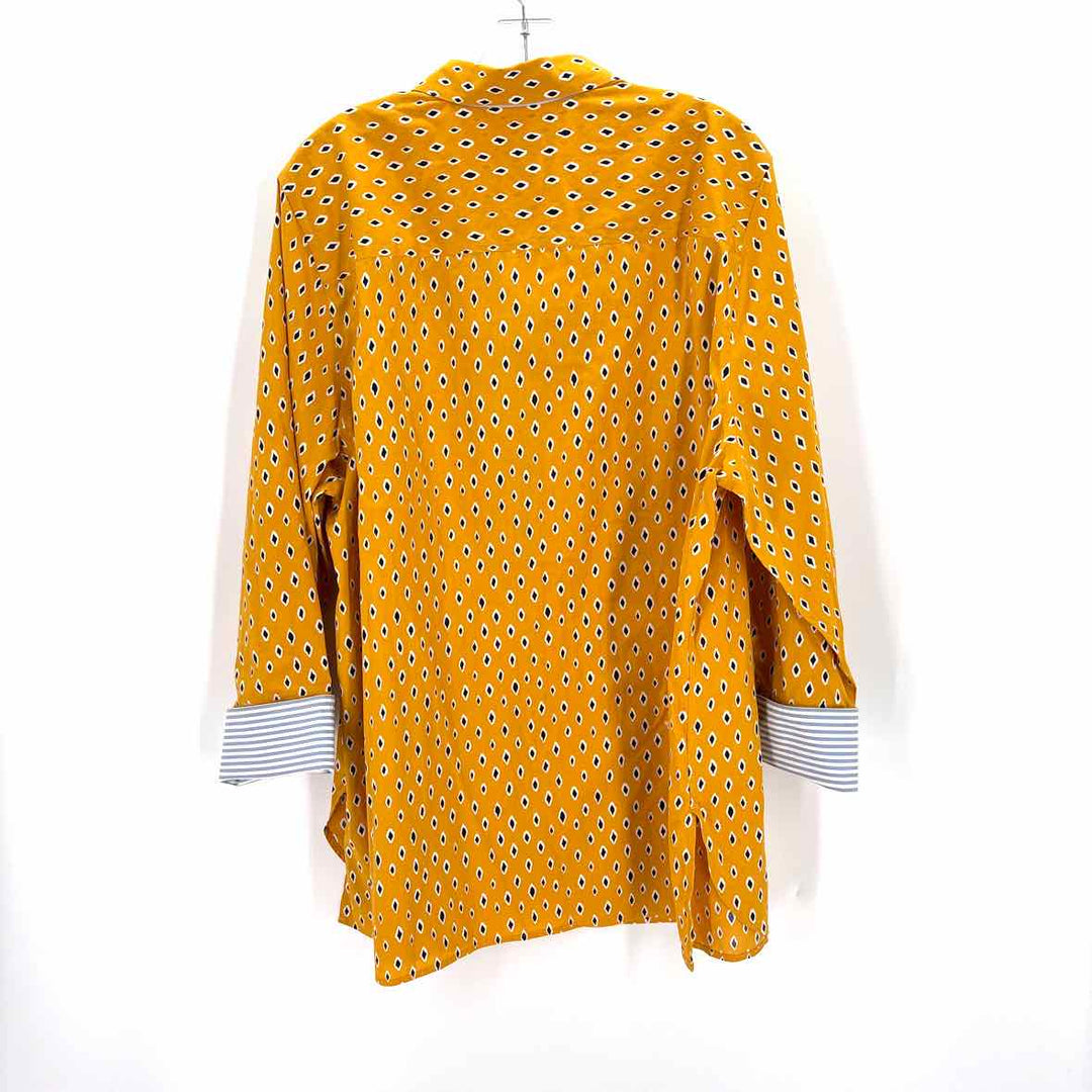 Size 1X Chico's Mustard Shirt