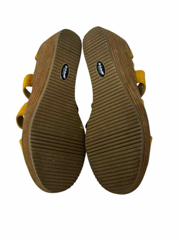 Shoe Size 9.5 dr scholls Yellow Sandals