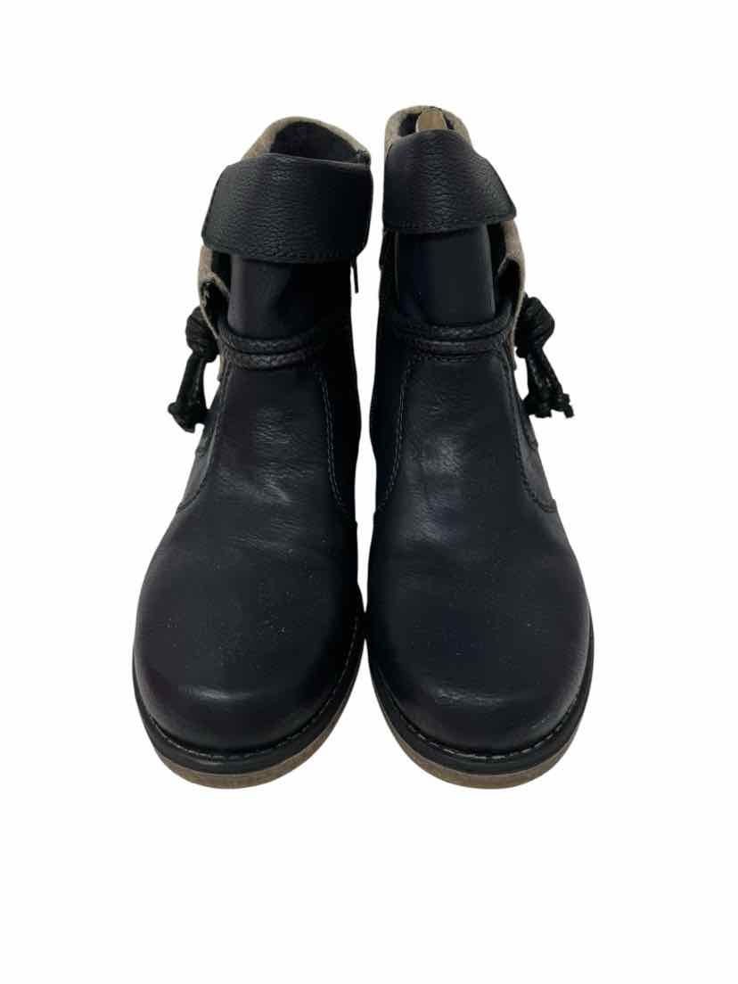 Shoe Size 41 Black Boots