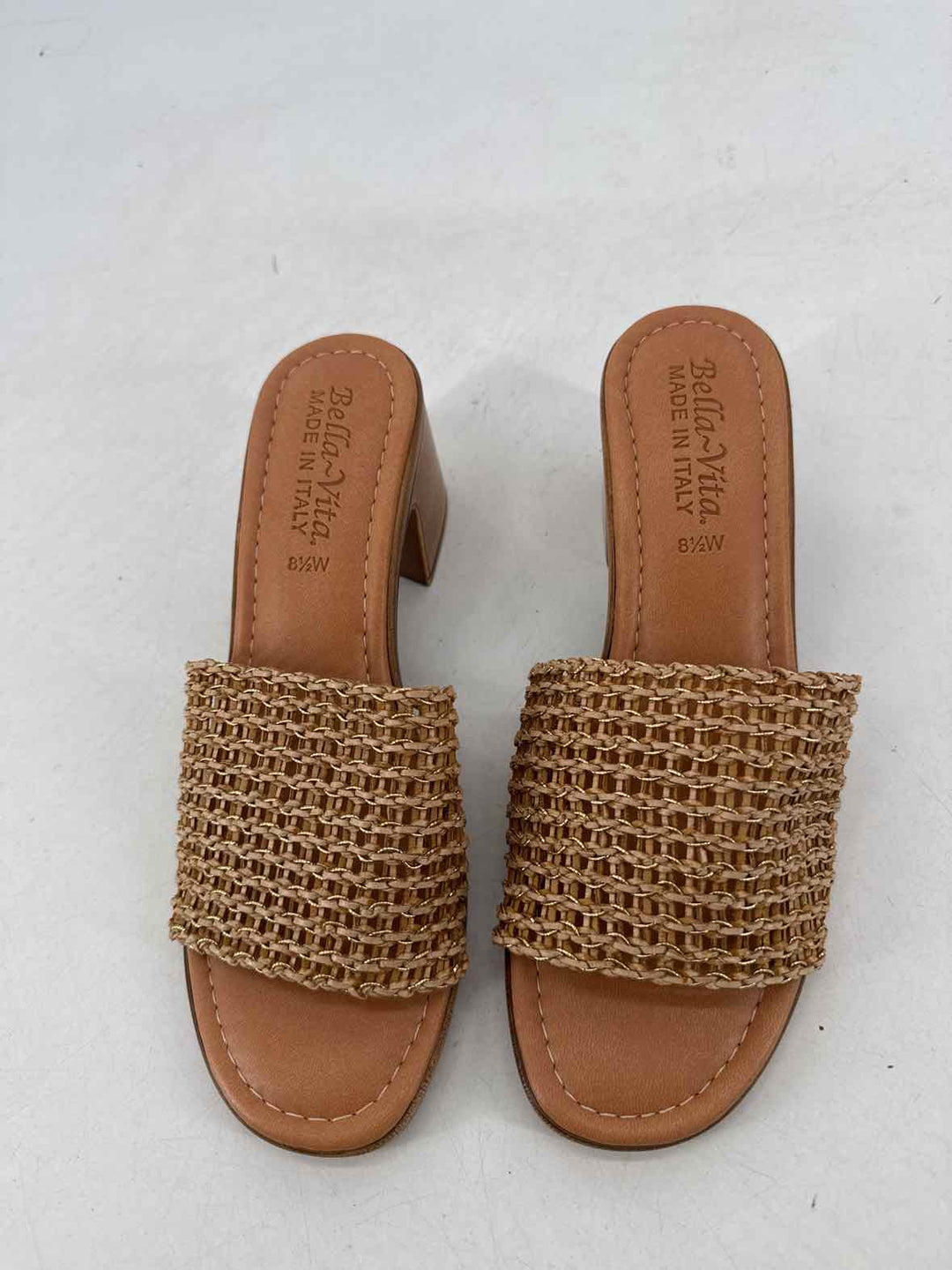 Shoe Size 8.5 Tan Sandals