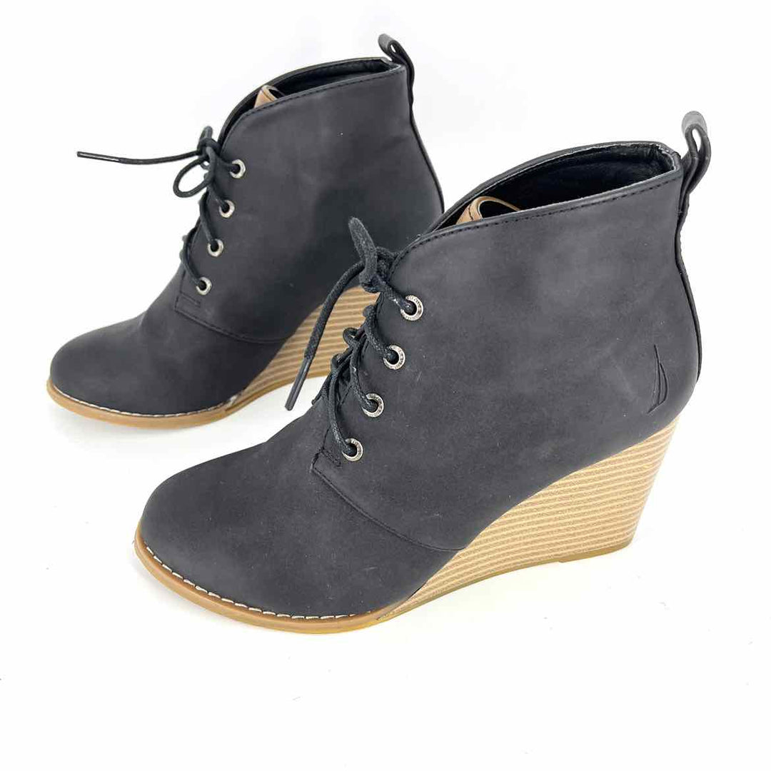 Shoe Size 6.5 NAUTICA Black Boots