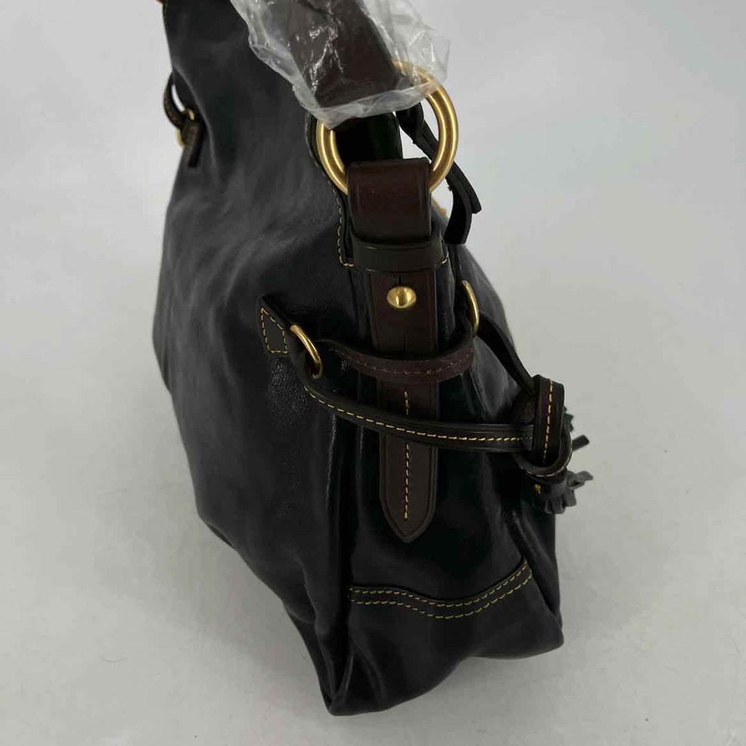 Dooney & Bourke Purse