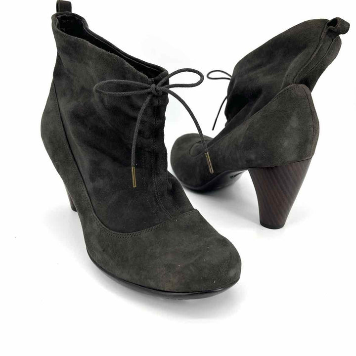 Shoe Size 10 CLARKS Brown Boots