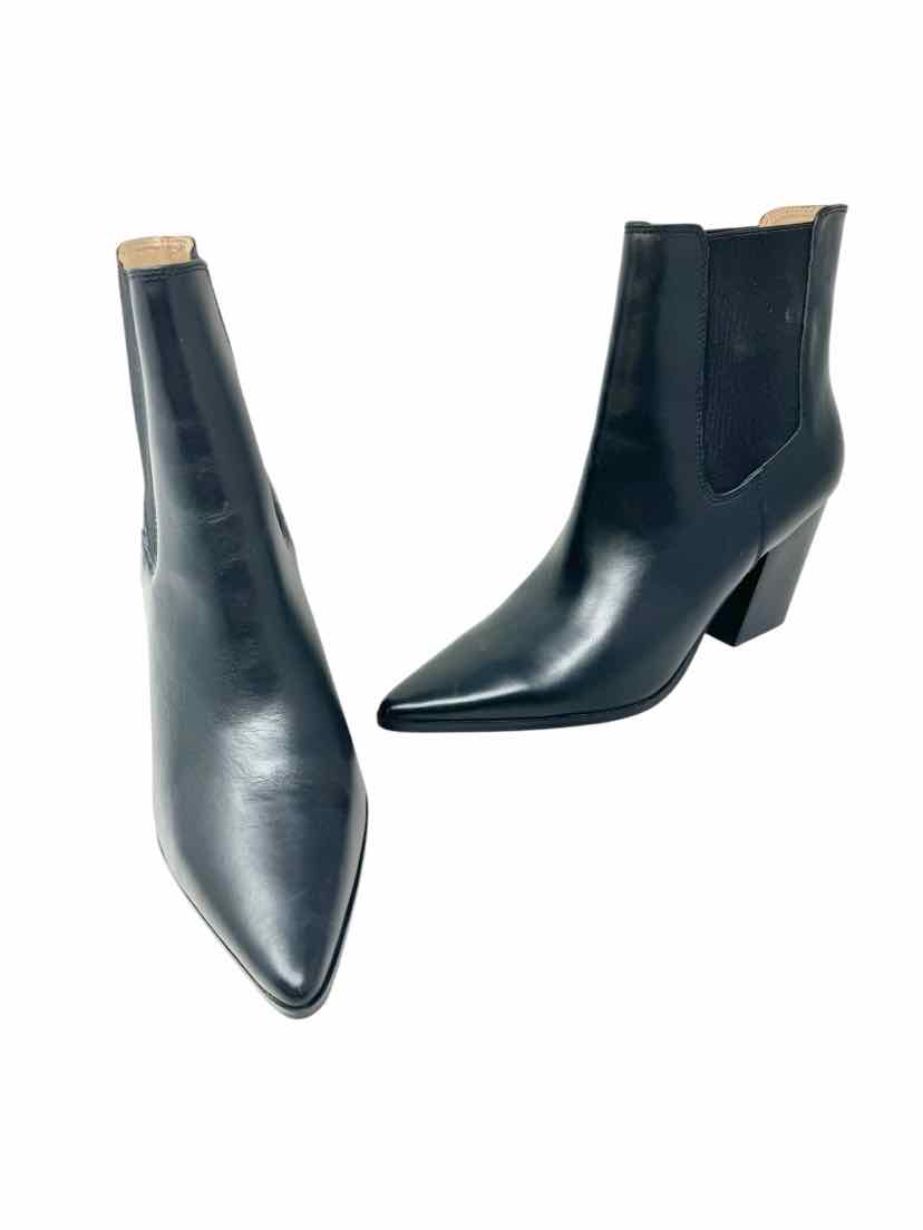 Shoe Size 10 SAKS FIFTH AVENUE Black Leather Boots