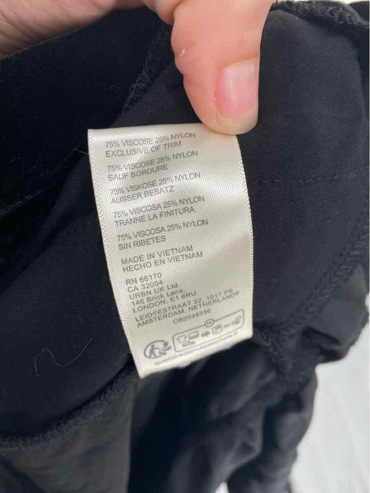 Size M FREE PEOPLE Black Velour Dress