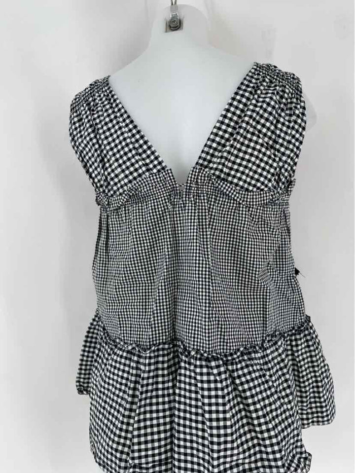 Size 6 DEREK LAM Black/White Shirt