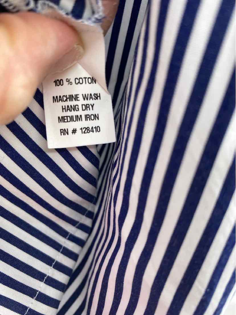 Size M ANN MASHBURN Navy Shirt