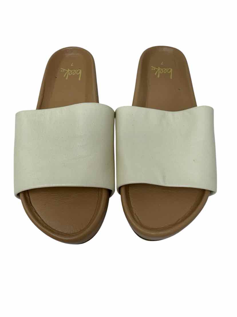 Shoe Size 7 Cream Sandals
