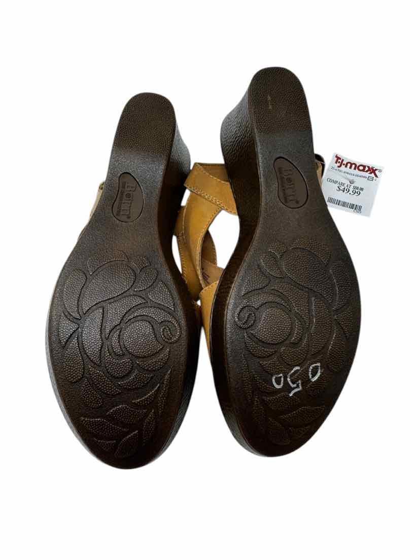 Shoe Size 10 Born Tan Leather Sandals
