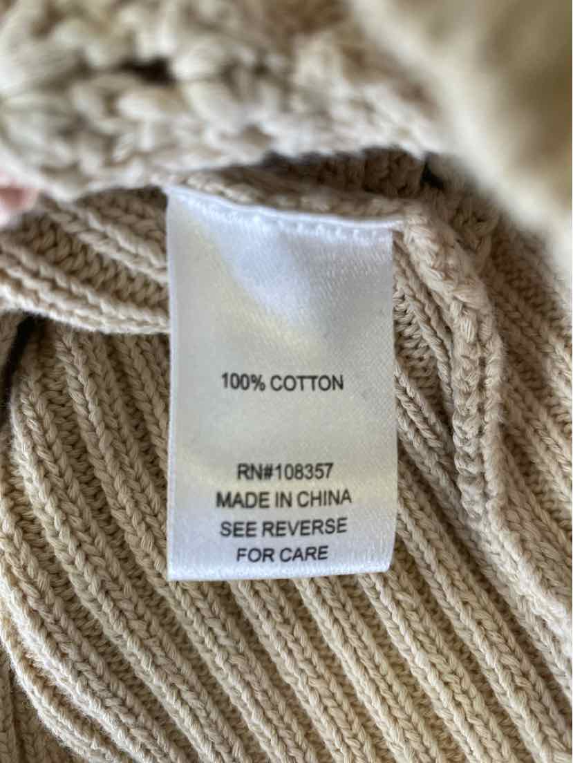 Size M EVEREVE Cream Sweater