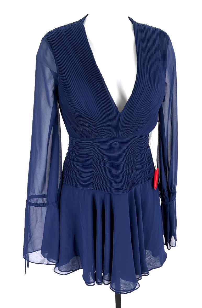 Size 4 MAC DUGGAL Navy Dress