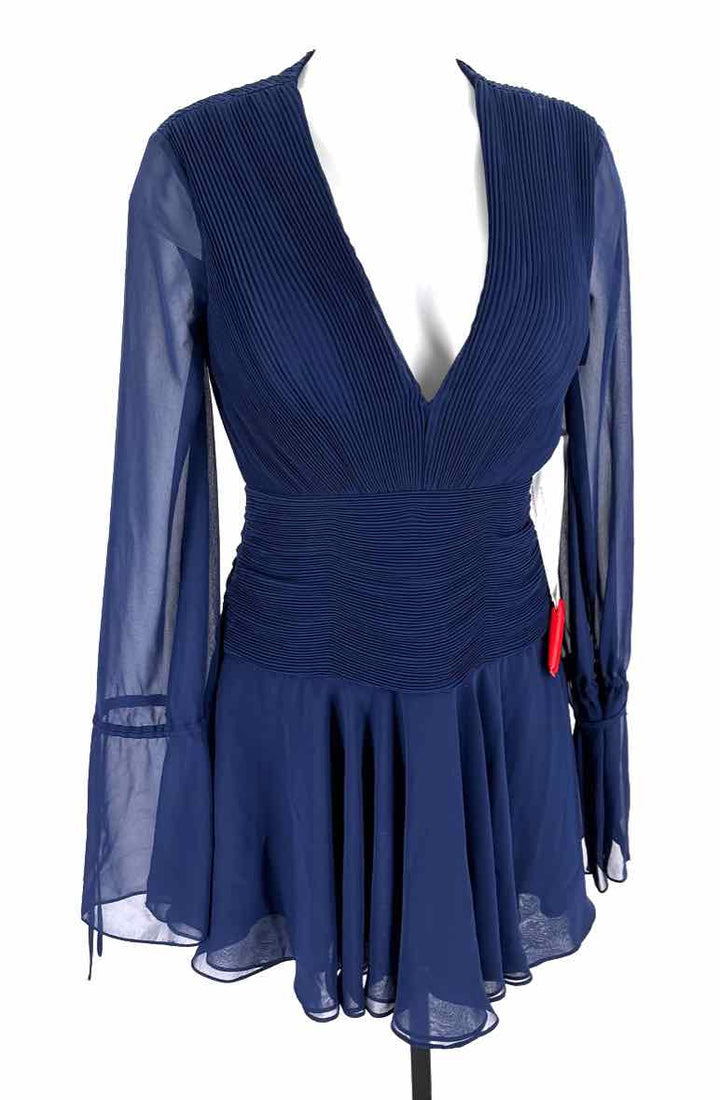 Size 4 MAC DUGGAL Navy Dress