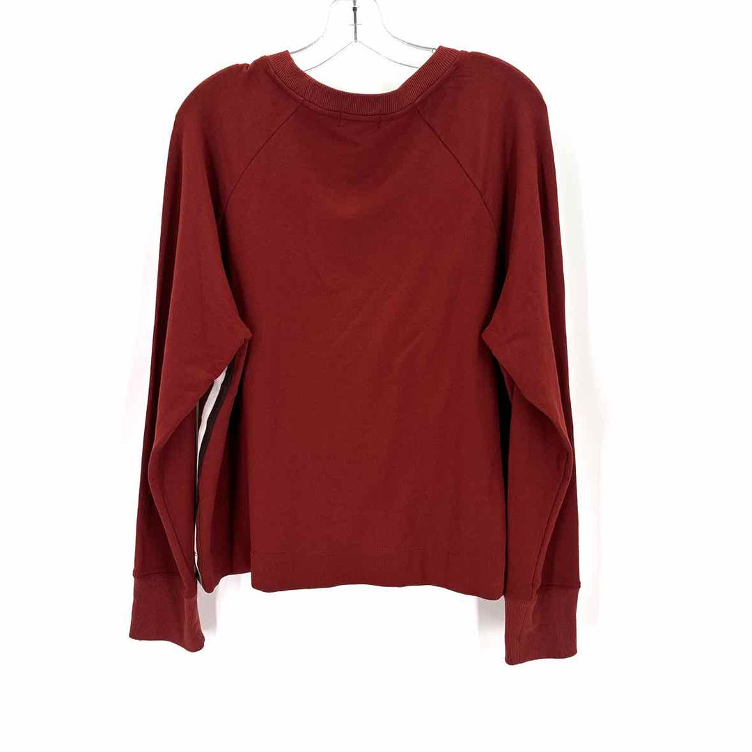 Size L EVEREVE Burgundy Sweater