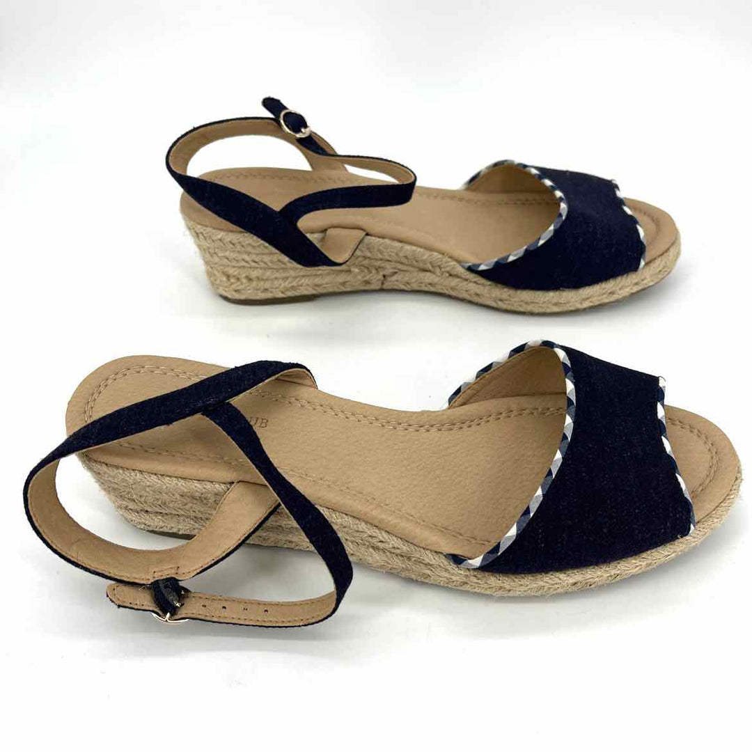 Shoe Size 9 CHARTER CLUB Navy Wedge