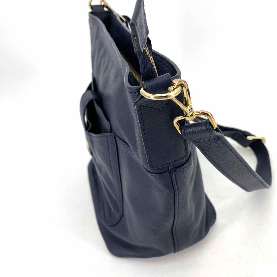 TOMMY BAHAMA Purse