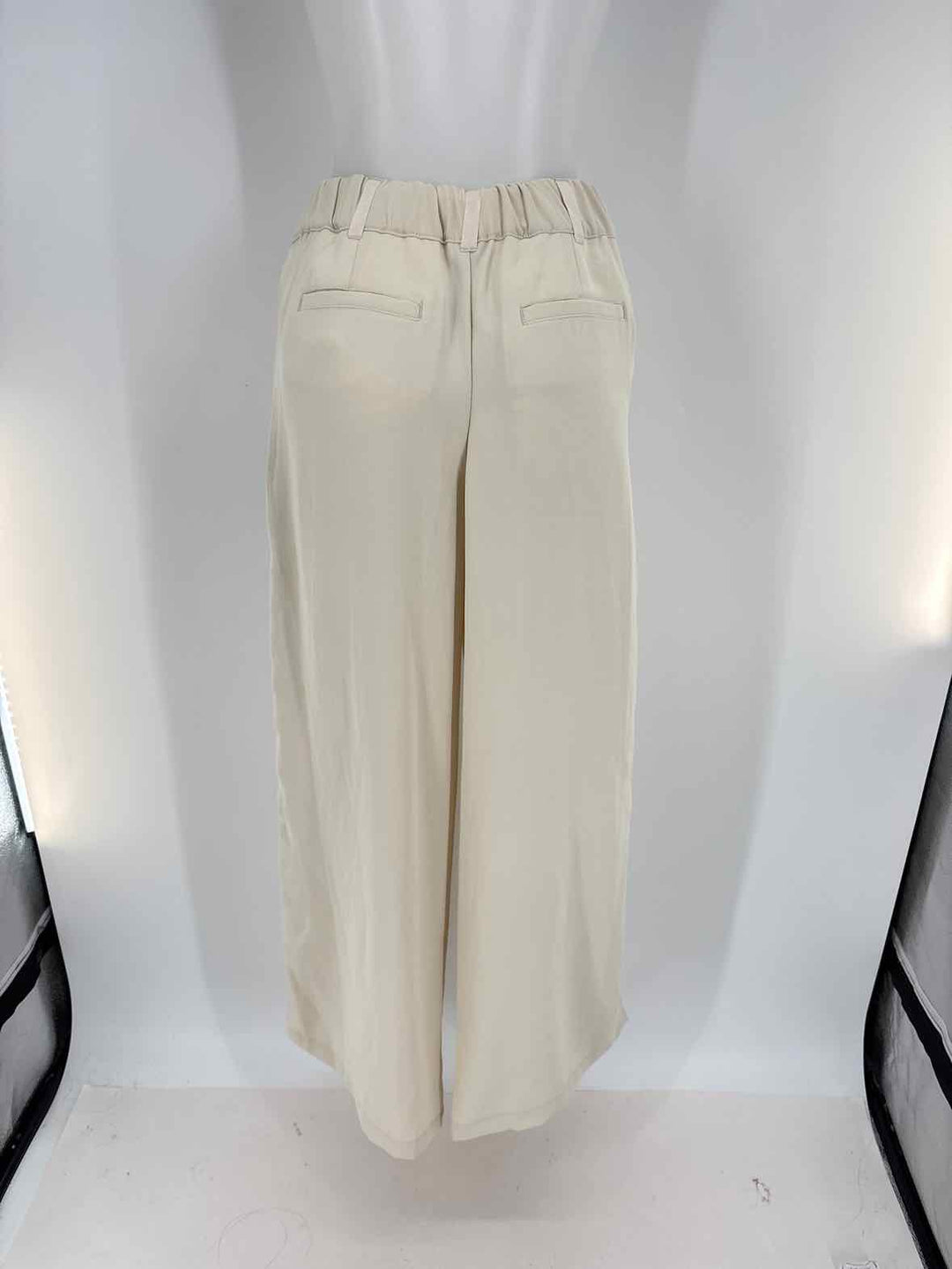Size S Anthropologie Cream Pants
