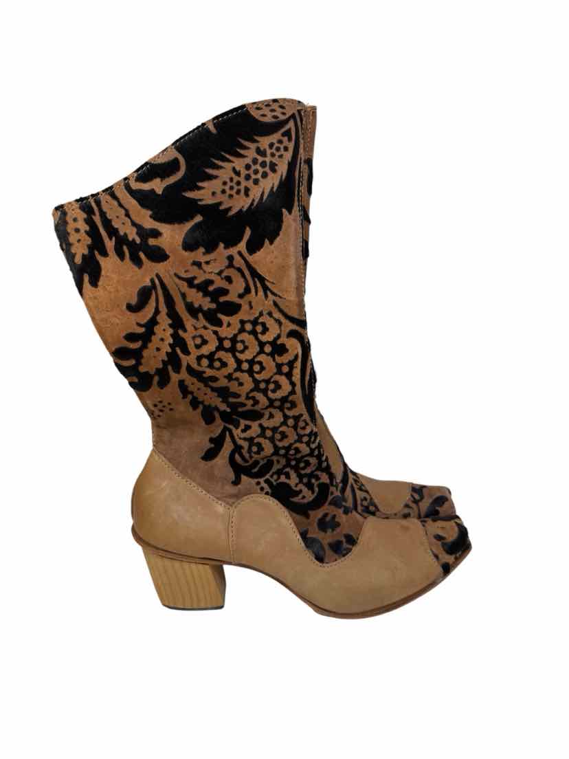 Shoe Size 38 Tan Leather Boots