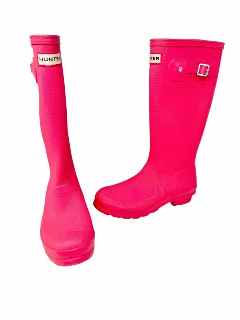 Shoe Size 6 Hunter Red Boots