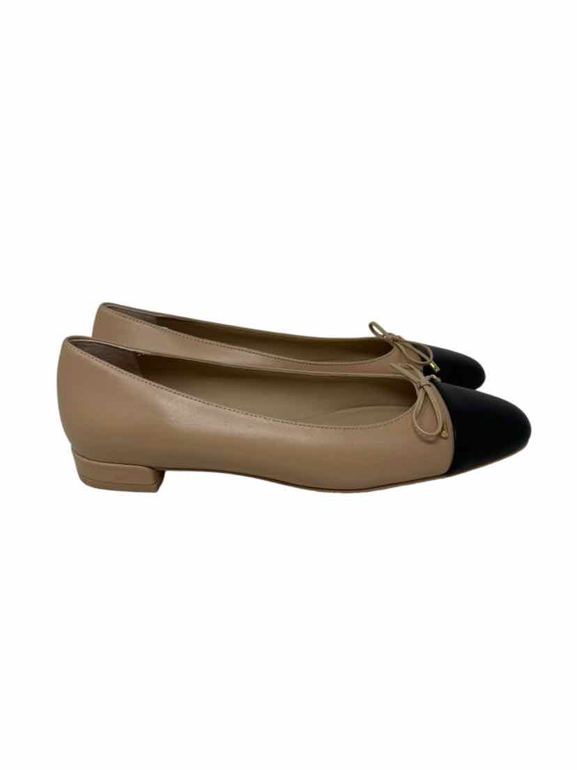 Shoe Size 9 Stuart Weitzman Beige Leather Flats