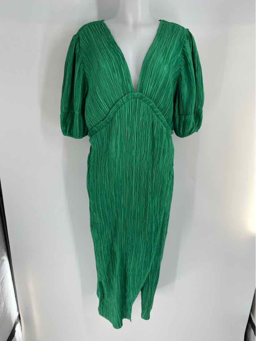 Size M Anthropologie Green Dress