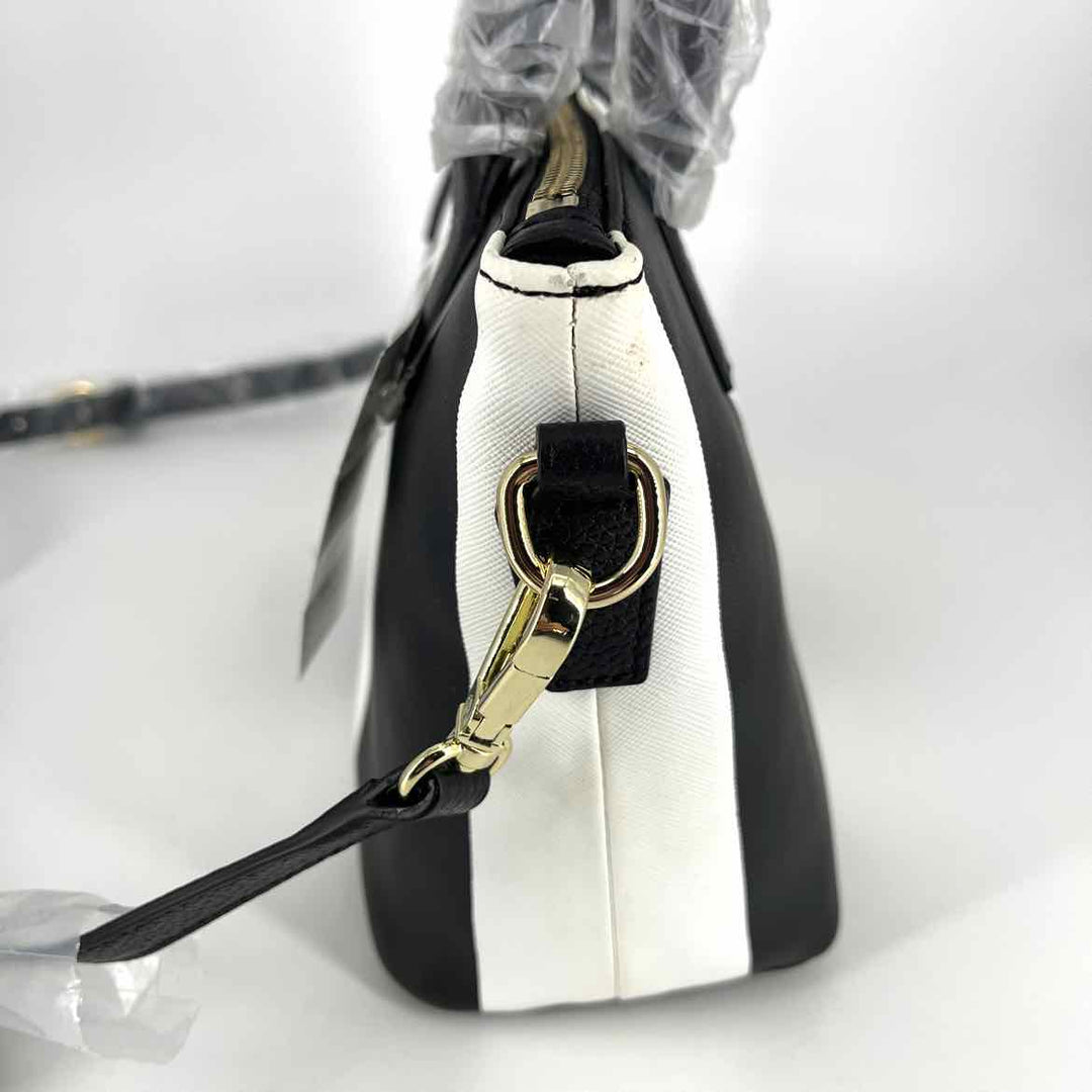 BARNEYS Purse