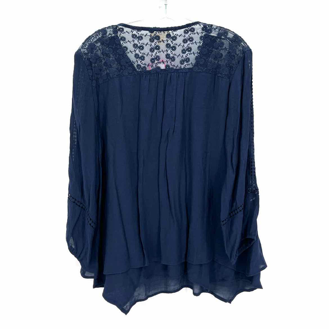 Size M Style & Co Navy Shirt
